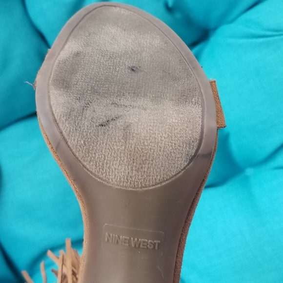 NINE WEST STILETTO HEELS - Picture 5 of 5